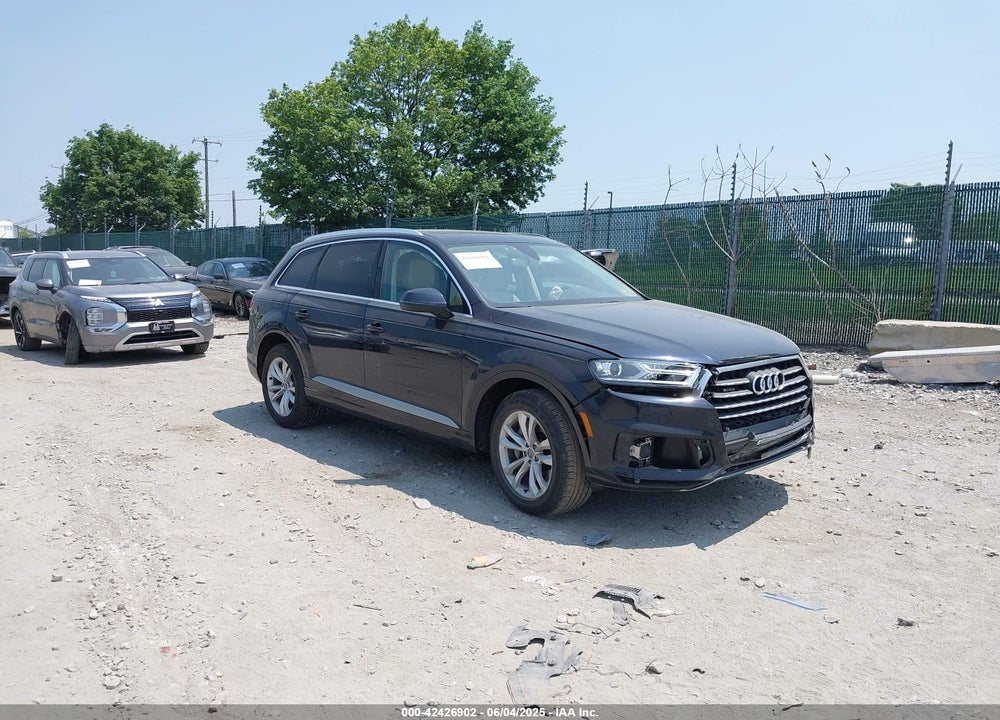 2017 AUDI Q7 3.0T PREMIUM VIN: WA1LAAF76HD017887