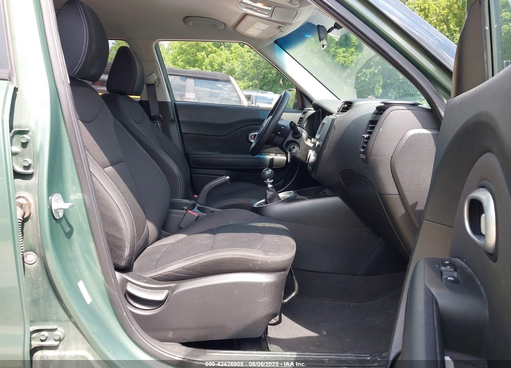 2014 KIA SOUL VIN: KNDJN2A27E7032170