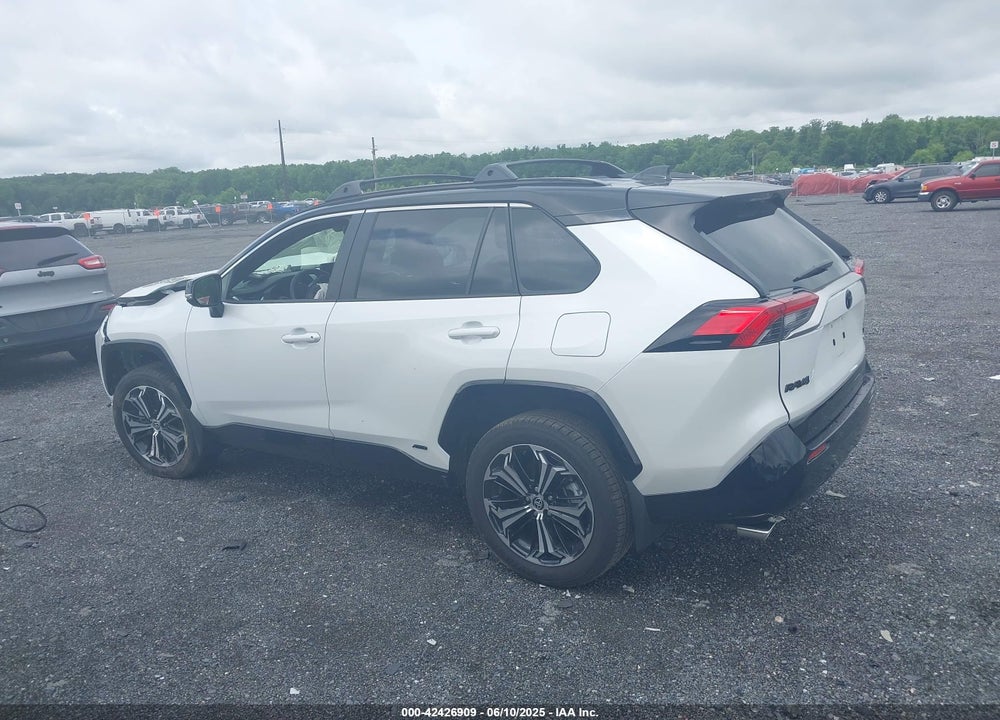 2025 TOYOTA RAV4 PLUG-IN HYBRID XSE VIN: JTMEB3FV4SD237610