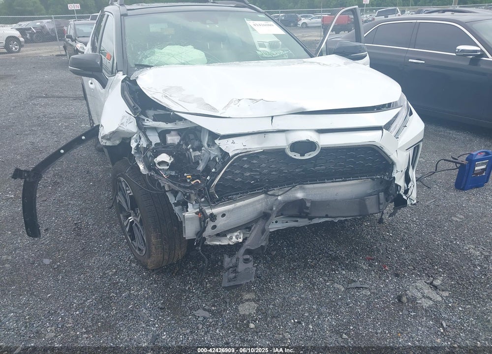 2025 TOYOTA RAV4 PLUG-IN HYBRID XSE VIN: JTMEB3FV4SD237610