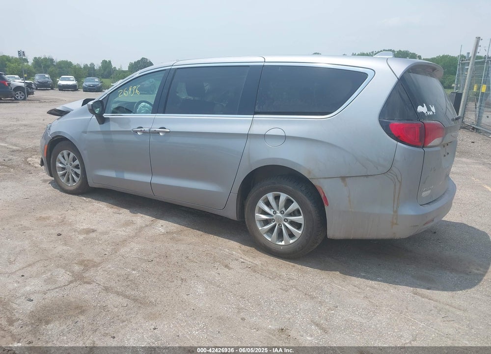 2017 CHRYSLER PACIFICA TOURING VIN: 2C4RC1DG8HR519861