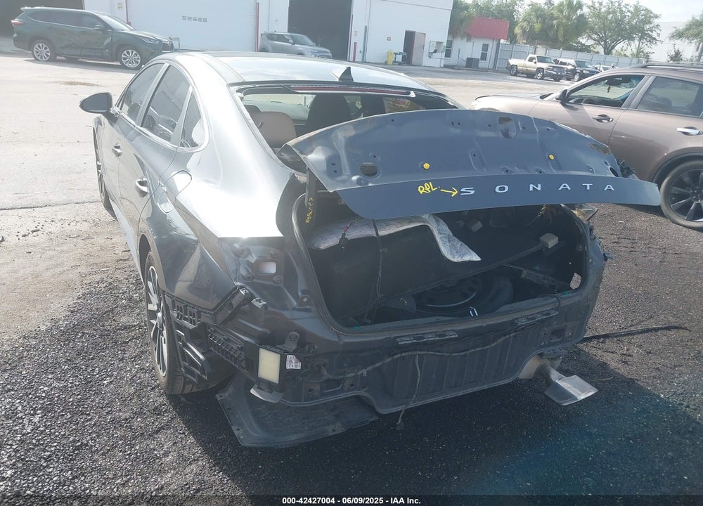 2020 HYUNDAI SONATA VIN: 5NPEH4J26LH017124