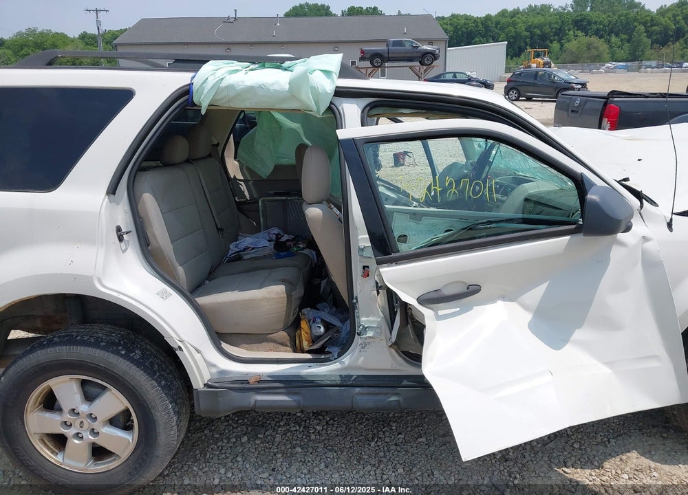 2010 FORD ESCAPE VIN: 1FMCU9DG2AKC63511