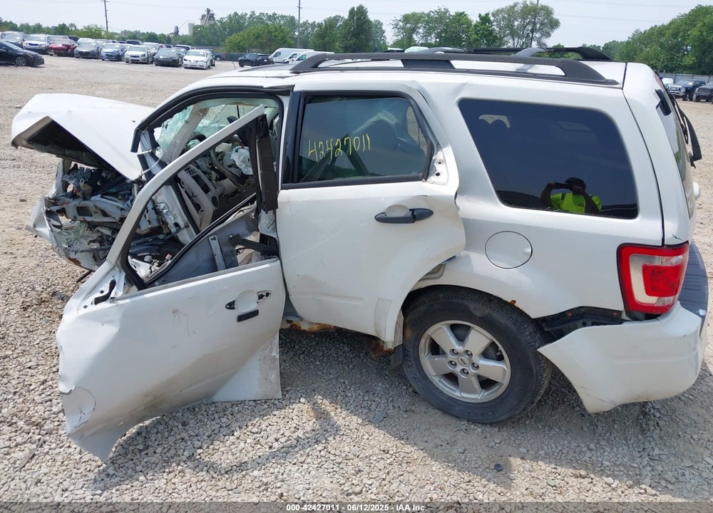 2010 FORD ESCAPE VIN: 1FMCU9DG2AKC63511