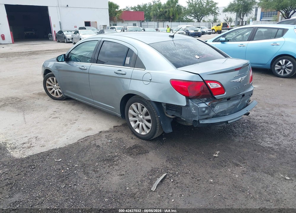 2010 CHRYSLER SEBRING VIN: 1C3CC5FB4AN132732