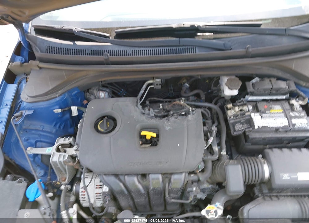 2019 HYUNDAI ELANTRA VIN: 5NPD84LF2KH485040