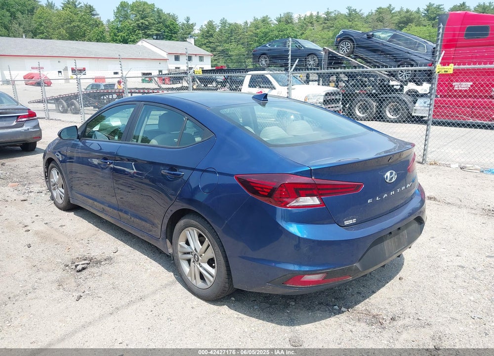 2019 HYUNDAI ELANTRA VIN: 5NPD84LF2KH485040
