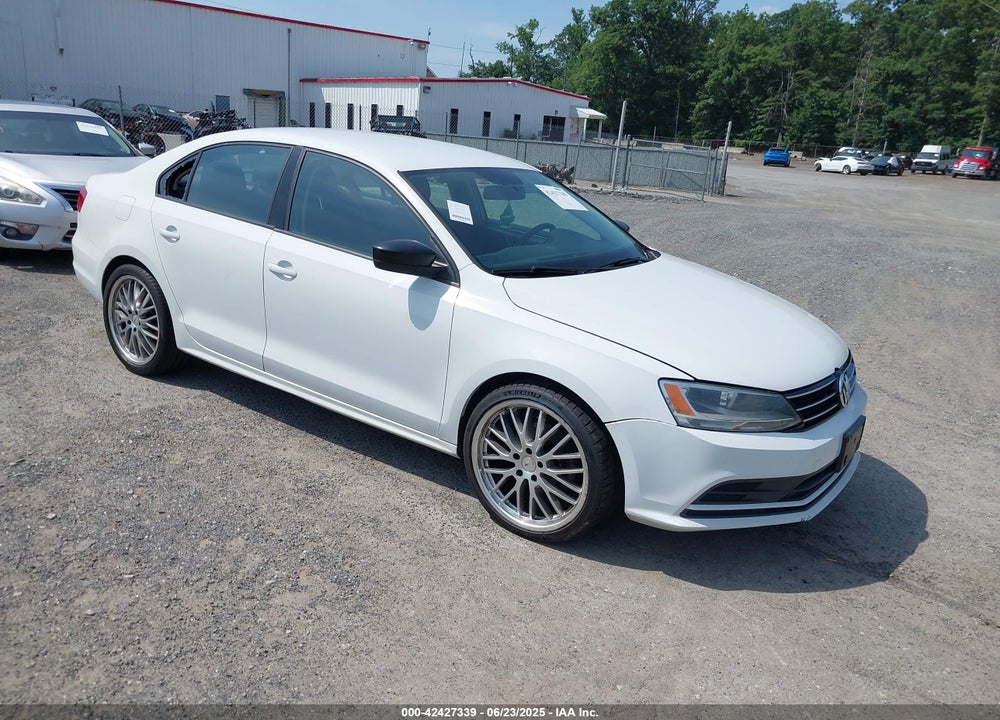 2015 VOLKSWAGEN JETTA 1.8T SE VIN: 3VWD17AJ0FM335969