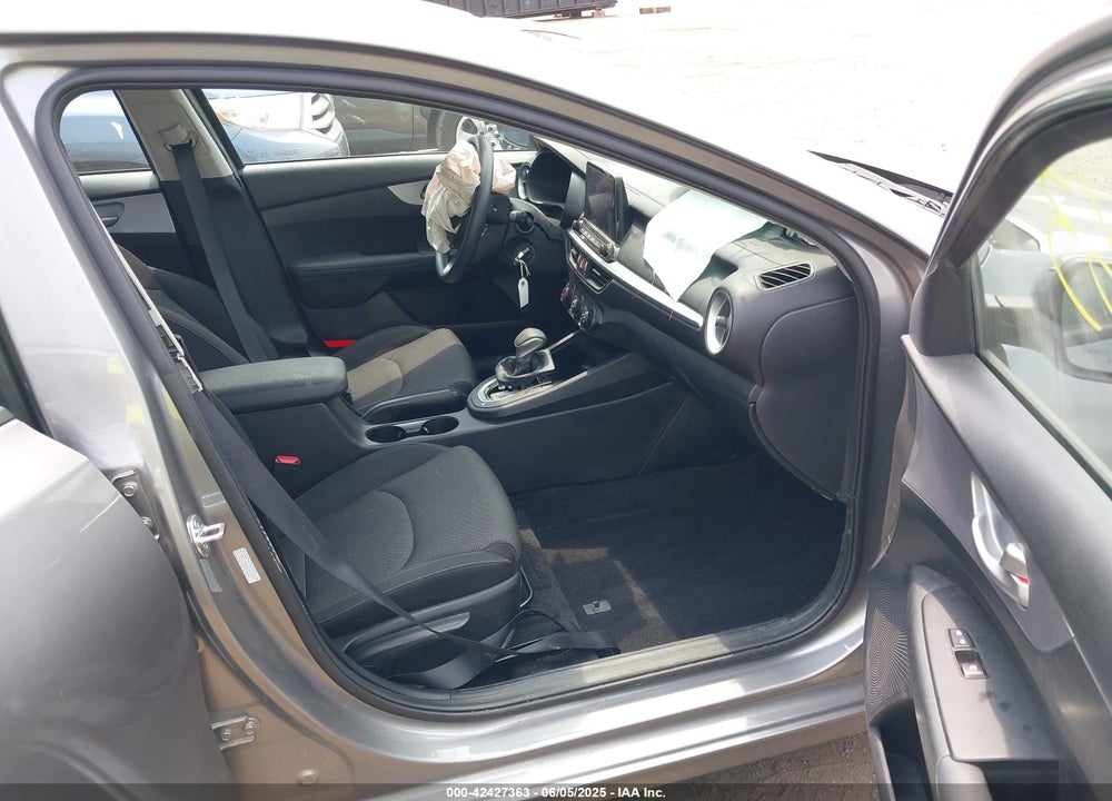2024 KIA FORTE VIN: 3KPF24AD2RE805192