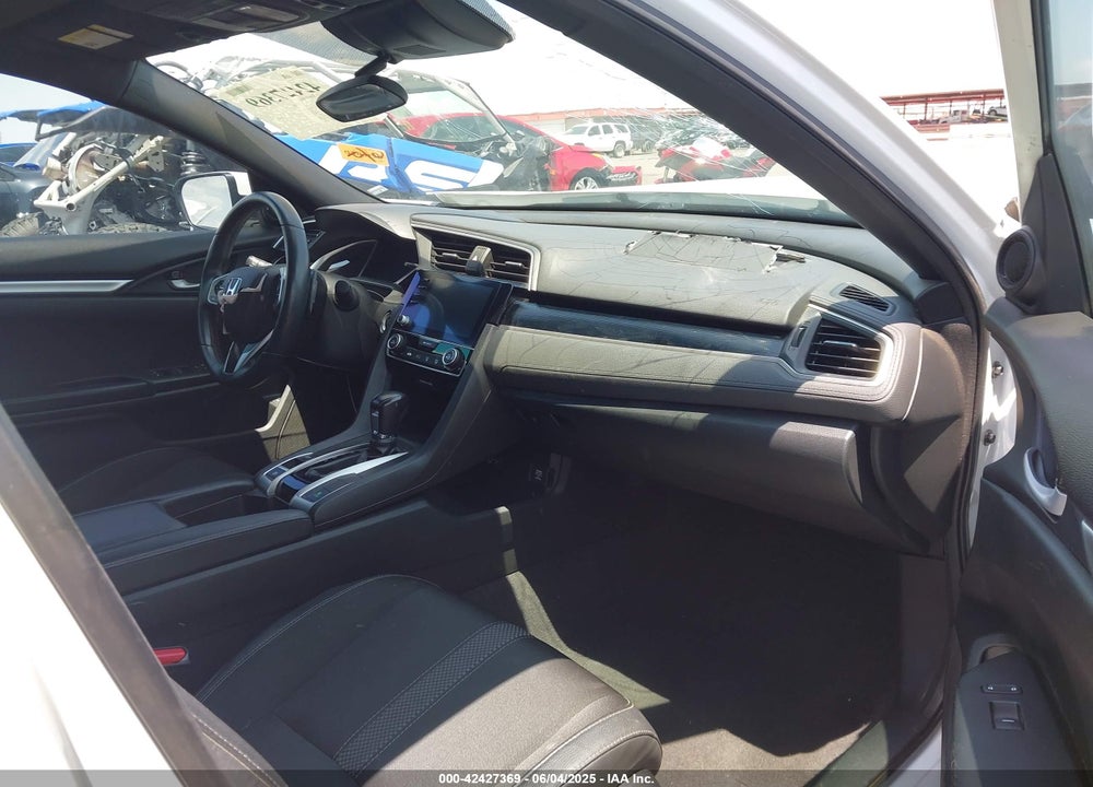 2020 HONDA CIVIC VIN: 19XFC2F85LE000825
