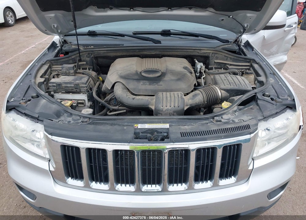 2011 JEEP GRAND CHEROKEE LAREDO VIN: 1J4RR4GG4BC561756