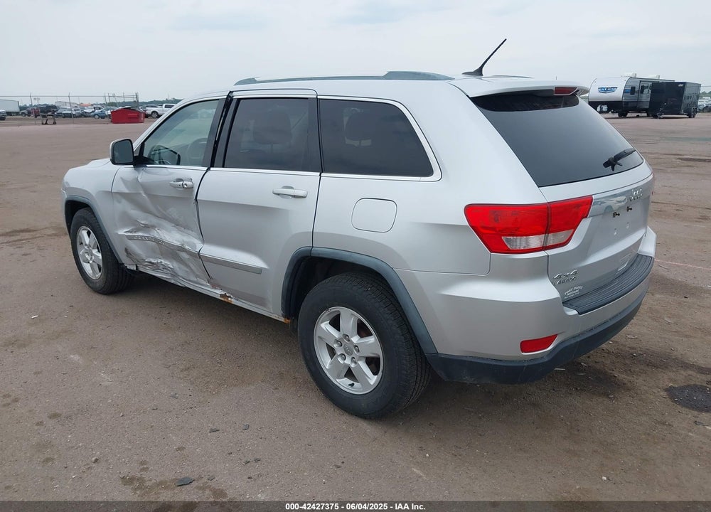 2011 JEEP GRAND CHEROKEE LAREDO VIN: 1J4RR4GG4BC561756