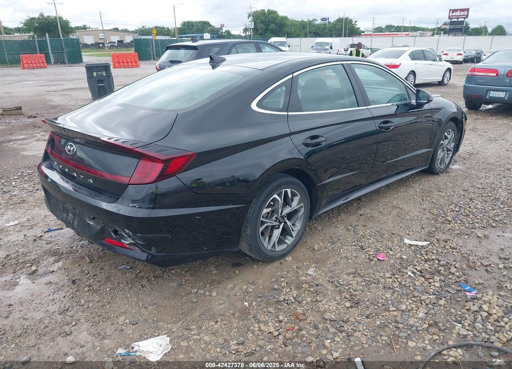 2022 HYUNDAI SONATA VIN: KMHL64JA0NA197646