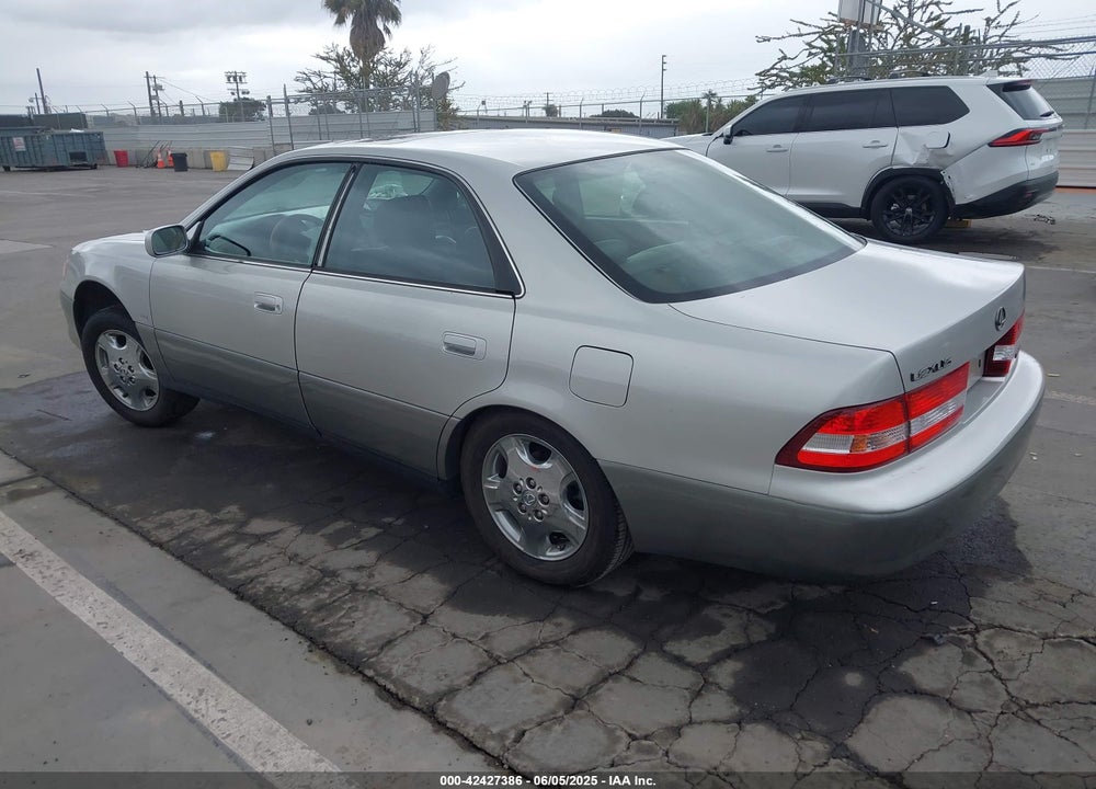 2000 LEXUS ES 300 VIN: JT8BF28G7Y5093021
