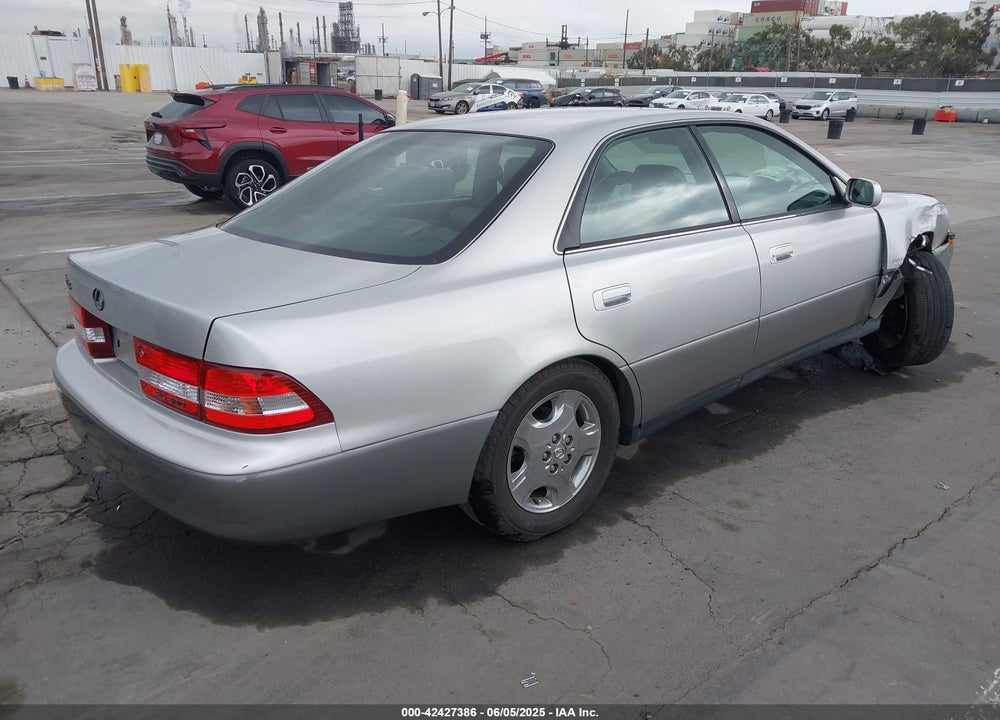 2000 LEXUS ES 300 VIN: JT8BF28G7Y5093021