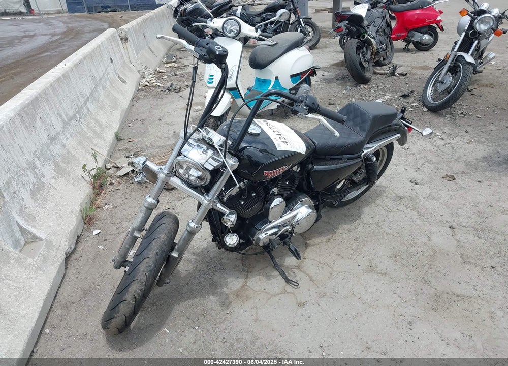 2014 HARLEY-DAVIDSON XL1200 T VIN: 1HD1LL368EC445054