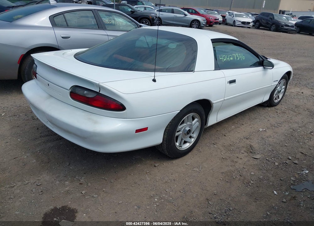 1994 CHEVROLET CAMARO VIN: 2G1FP22S5R2173095