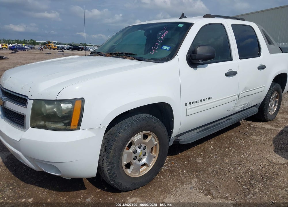 2009 CHEVROLET AVALANCHE 1500 LS VIN: 3GNEC12079G239075