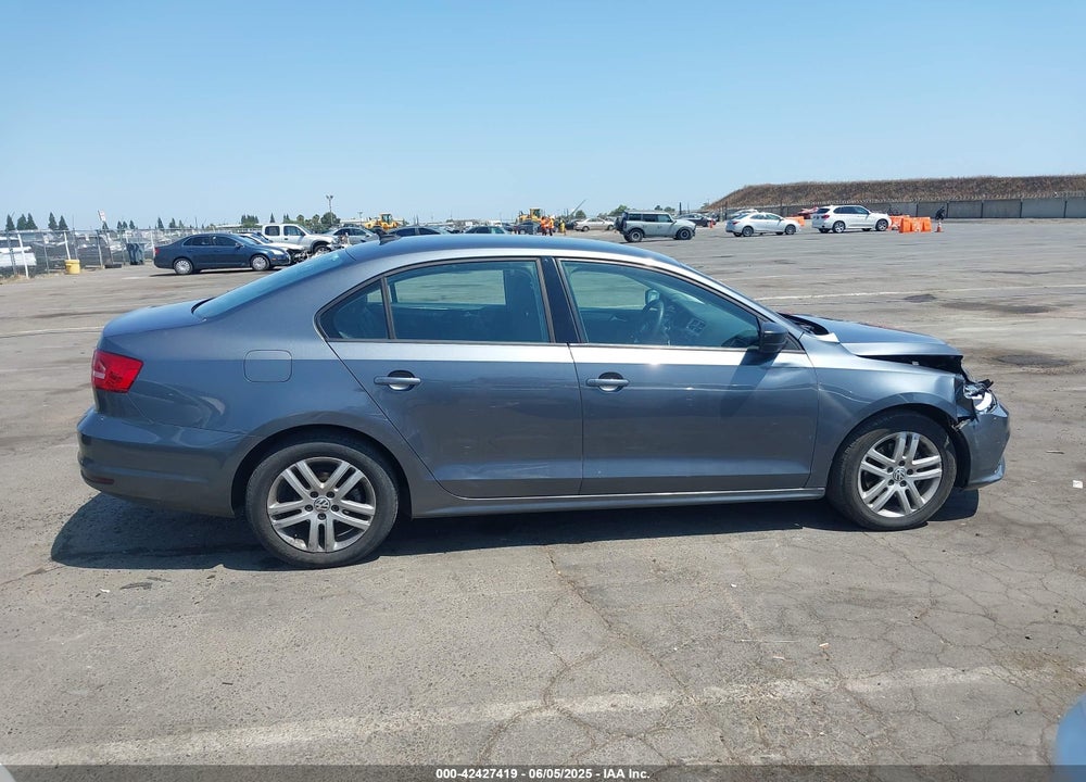 2015 VOLKSWAGEN JETTA VIN: 3VWLA7AJ2FM222732