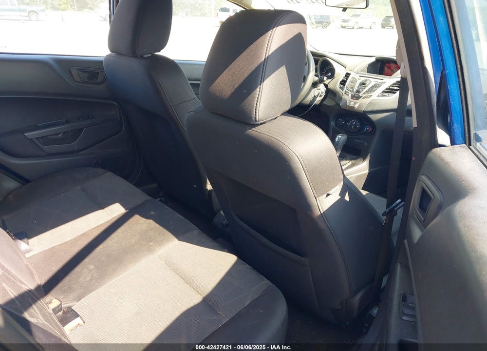 2011 FORD FIESTA VIN: 3FADP4EJ1BM216029