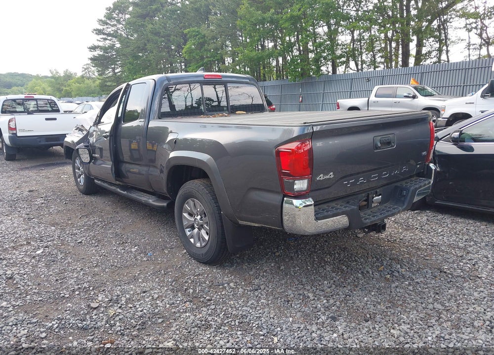 2018 TOYOTA TACOMA VIN: 5TFSZ5AN8JX150016