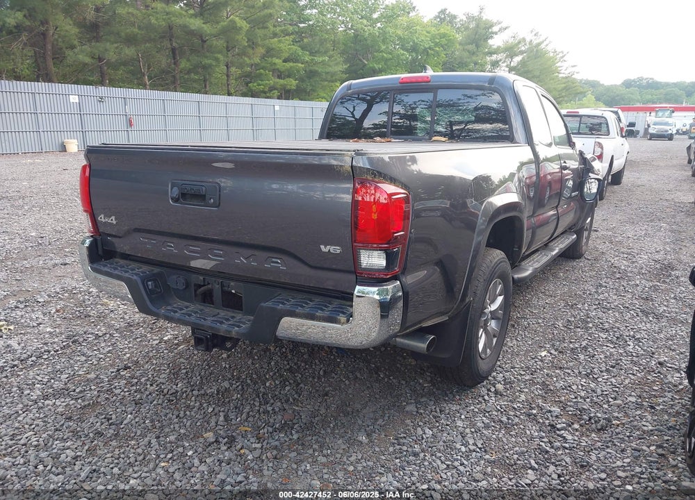 2018 TOYOTA TACOMA VIN: 5TFSZ5AN8JX150016