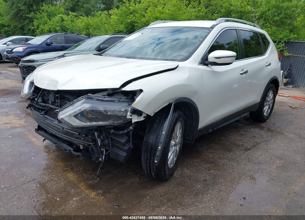 2018 NISSAN ROGUE VIN: JN8AT2MT7JW468757