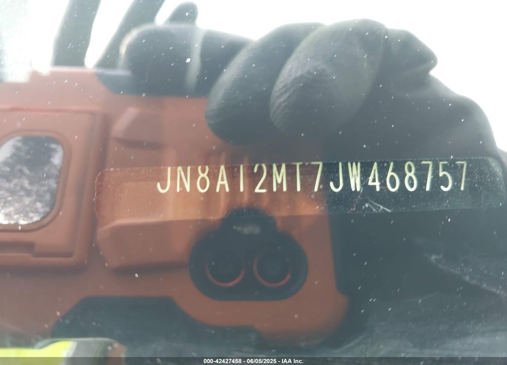 2018 NISSAN ROGUE VIN: JN8AT2MT7JW468757