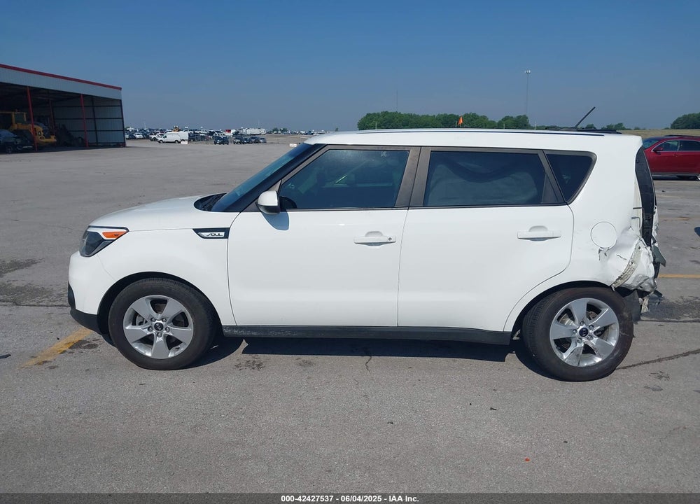 2018 KIA SOUL VIN: KNDJN2A26J7532184