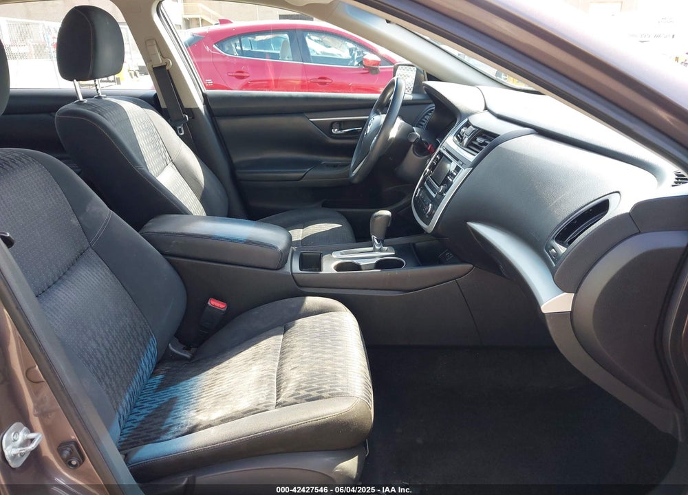 2016 NISSAN ALTIMA VIN: 1N4AL3AP4GC250154