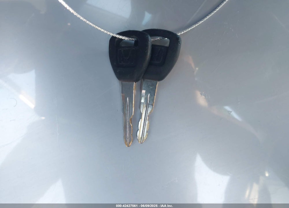 2002 HONDA CIVIC VIN: 1HGES15572L060449