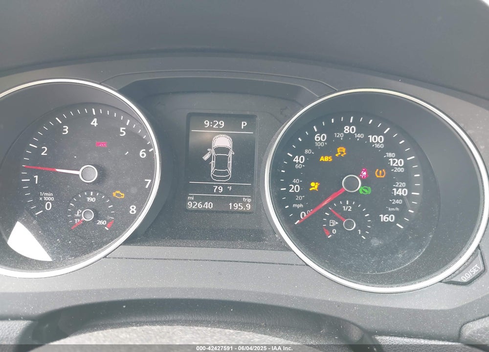2017 VOLKSWAGEN JETTA VIN: 3VWDB7AJXHM387481
