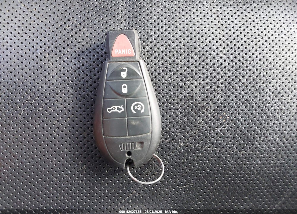 2011 JEEP GRAND CHEROKEE VIN: 1J4RR6GT9BC586712