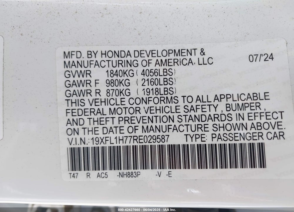2024 HONDA CIVIC VIN: 19XFL1H77RE029587