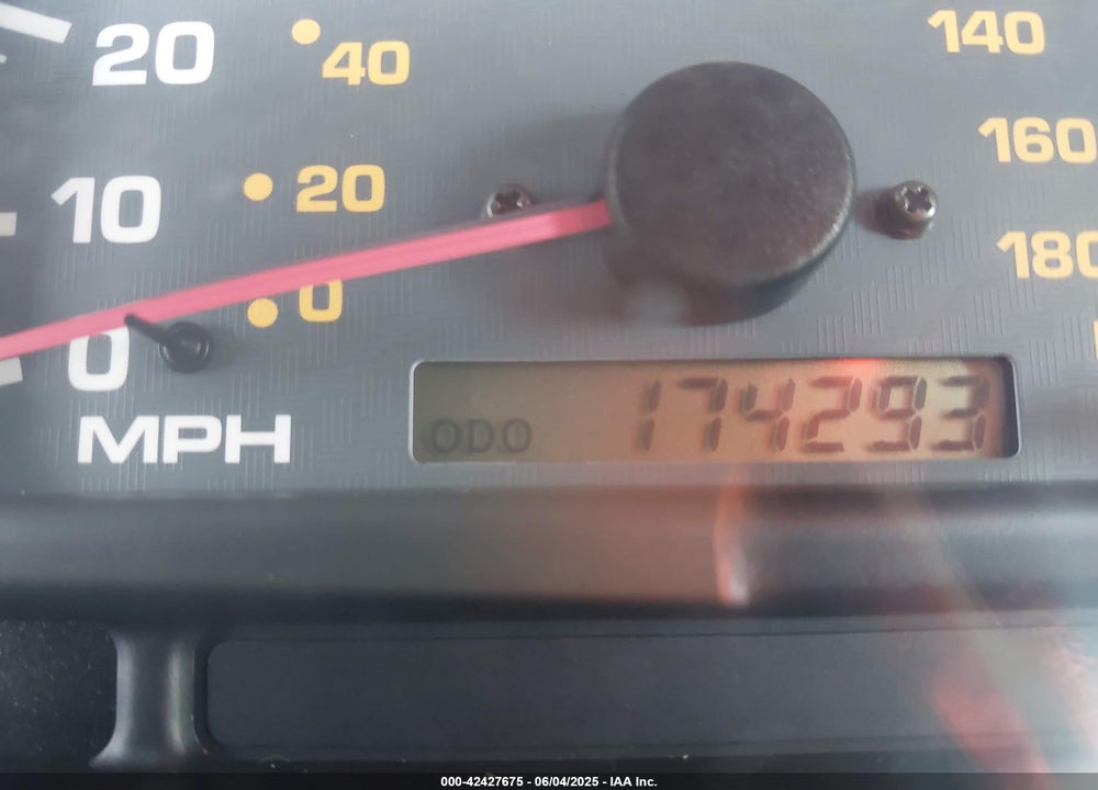 2000 TOYOTA 4RUNNER VIN: JT3GM84RXY0054822