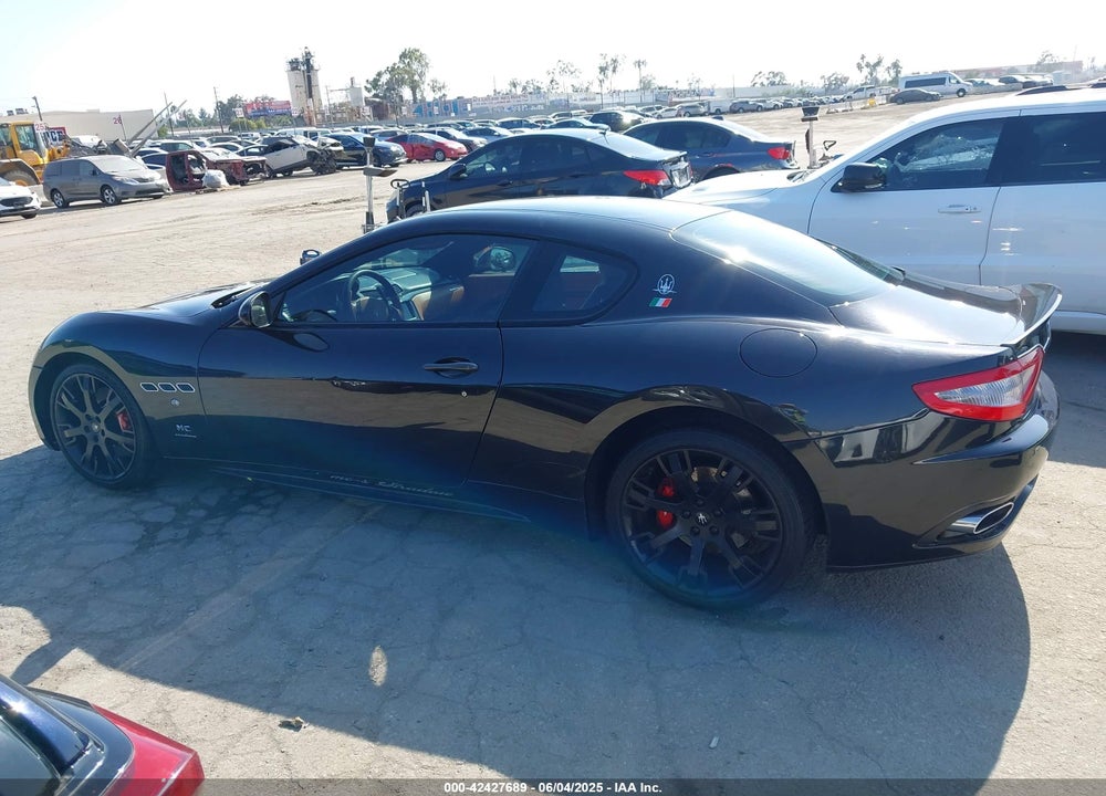 2009 MASERATI GRANTURISMO S VIN: ZAMHJ45A590045064