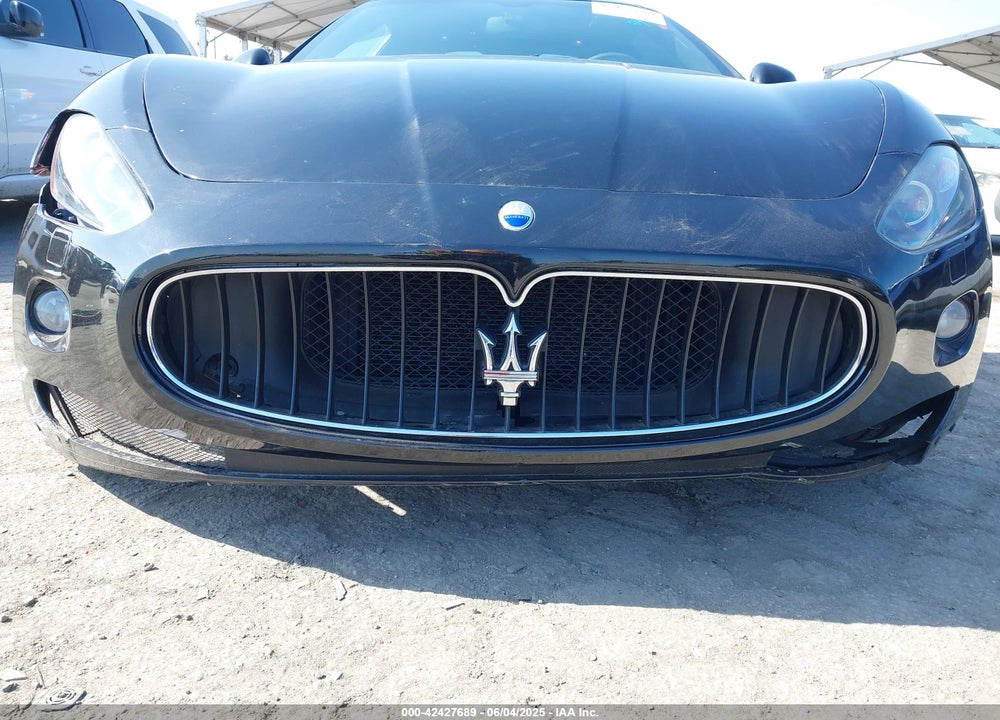 2009 MASERATI GRANTURISMO S VIN: ZAMHJ45A590045064
