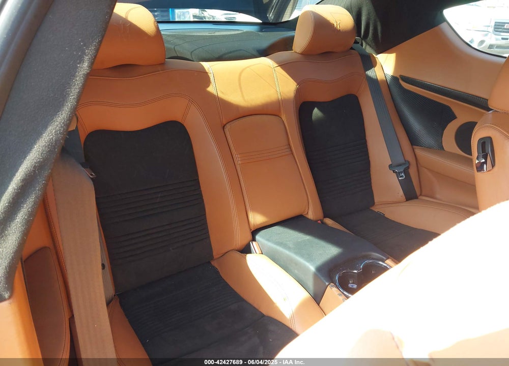 2009 MASERATI GRANTURISMO S VIN: ZAMHJ45A590045064