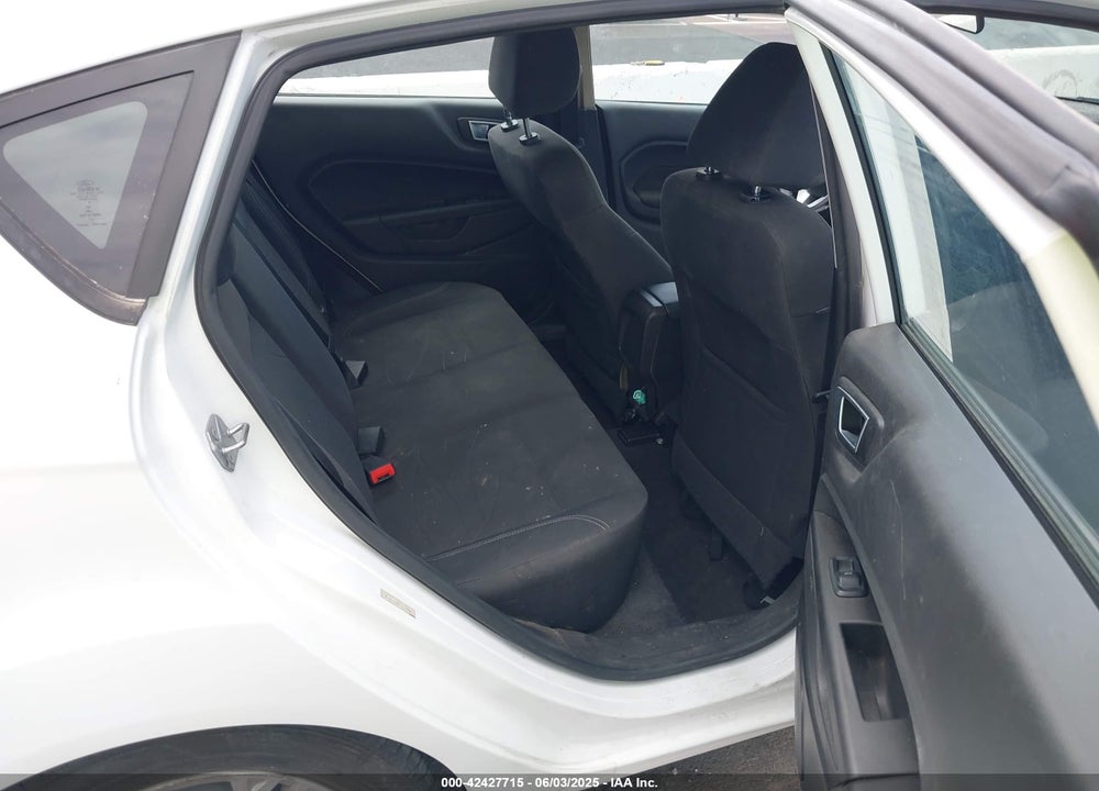 2015 FORD FIESTA SE VIN: 3FADP4EJ8FM141965