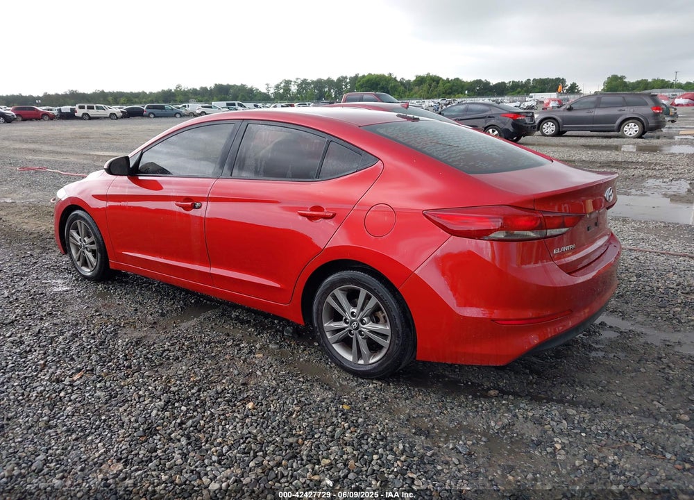 2018 HYUNDAI ELANTRA SEL VIN: 5NPD84LF7JH252429