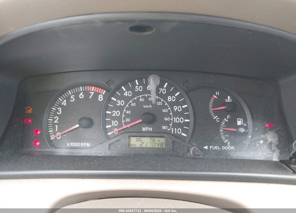 2004 TOYOTA COROLLA CE VIN: 1NXBR32E34Z308511