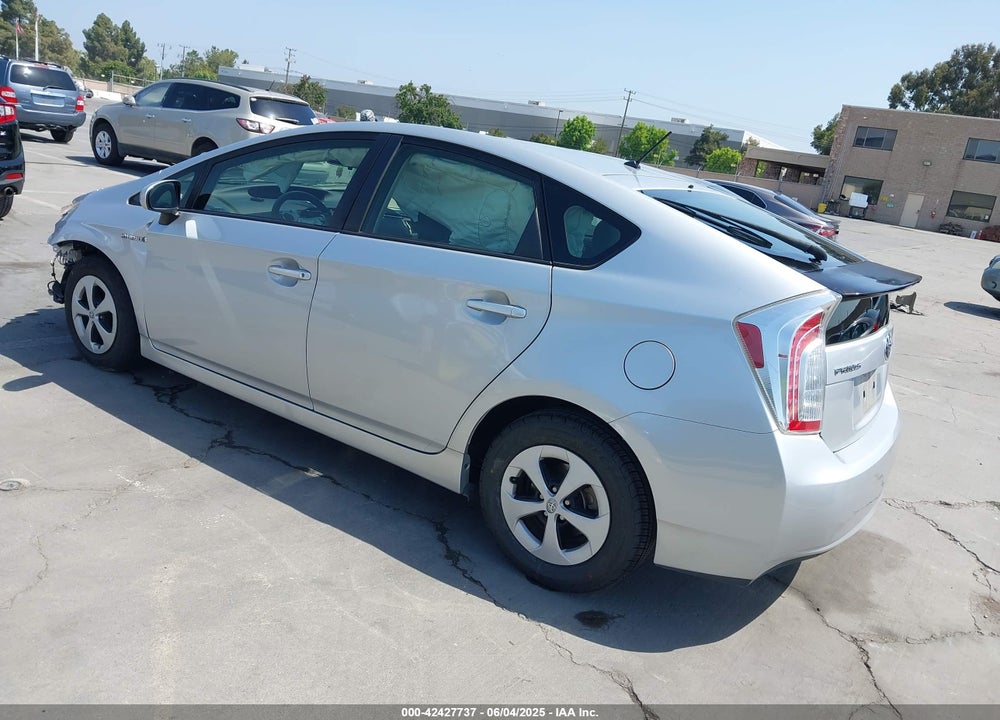 2015 TOYOTA PRIUS TWO VIN: JTDKN3DU5F1934148