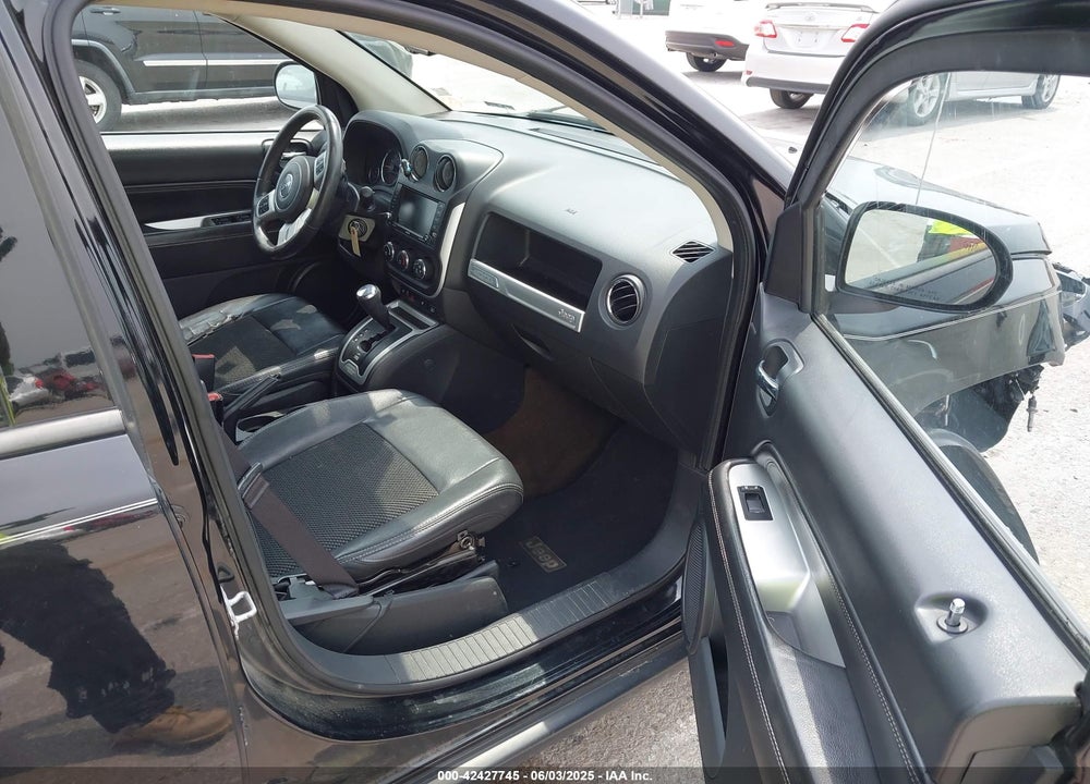 2014 JEEP COMPASS VIN: 1C4NJDEBXED532781
