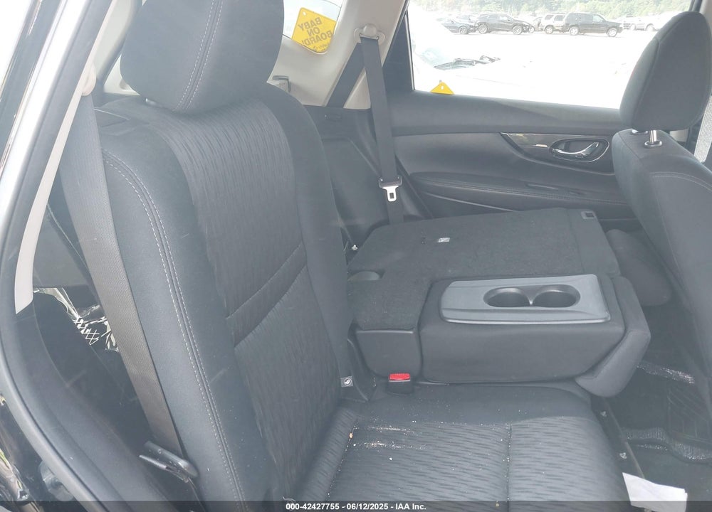 2017 NISSAN ROGUE VIN: 5N1AT2MV5HC755535