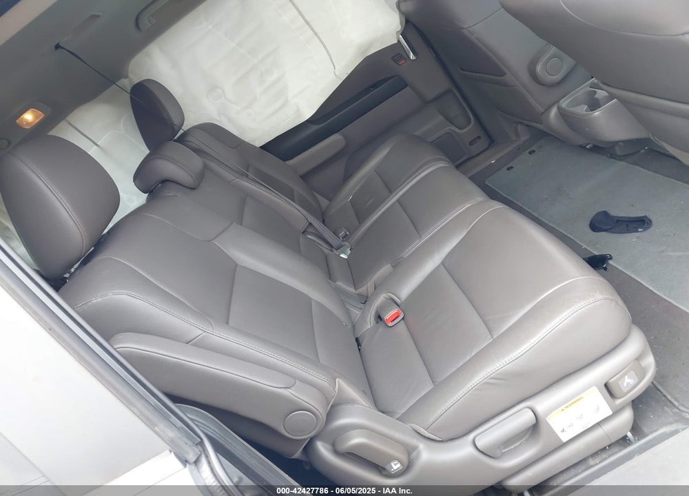 2016 HONDA ODYSSEY EX-L VIN: 5FNRL5H61GB075046
