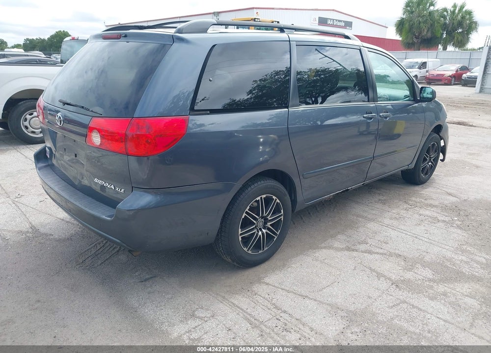 2009 TOYOTA SIENNA XLE VIN: 5TDZK22C99S263134
