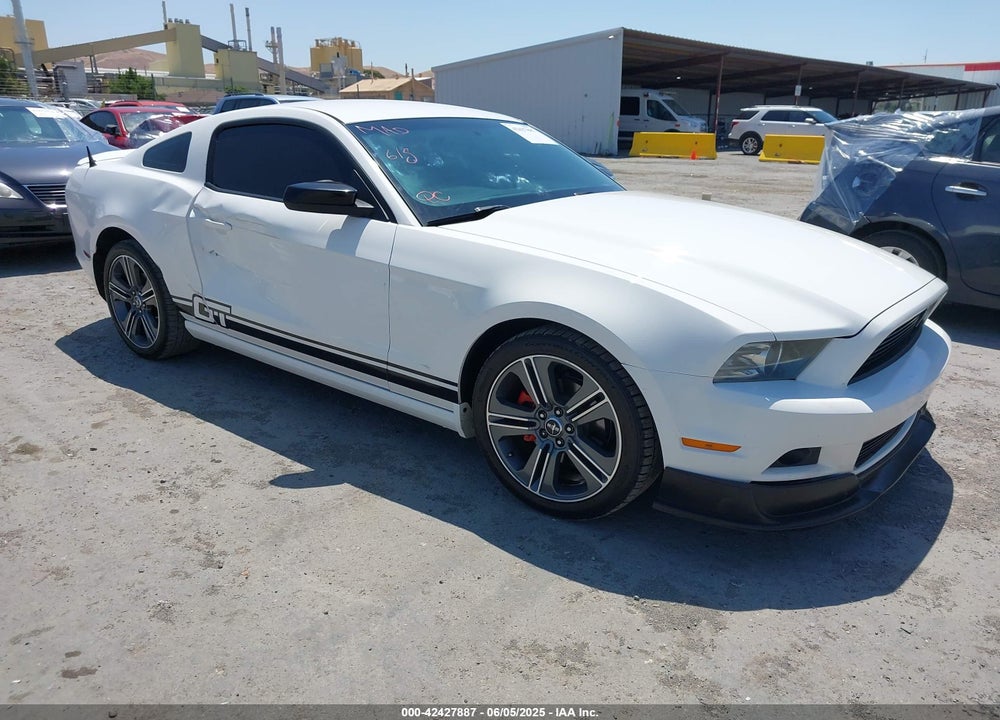2013 FORD MUSTANG V6 PREMIUM VIN: 1ZVBP8AM4D5271864