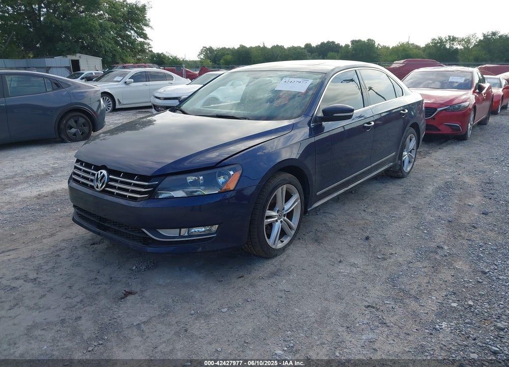 2015 VOLKSWAGEN PASSAT 2.0L TDI SEL PREMIUM VIN: 1VWCV7A39FC033227