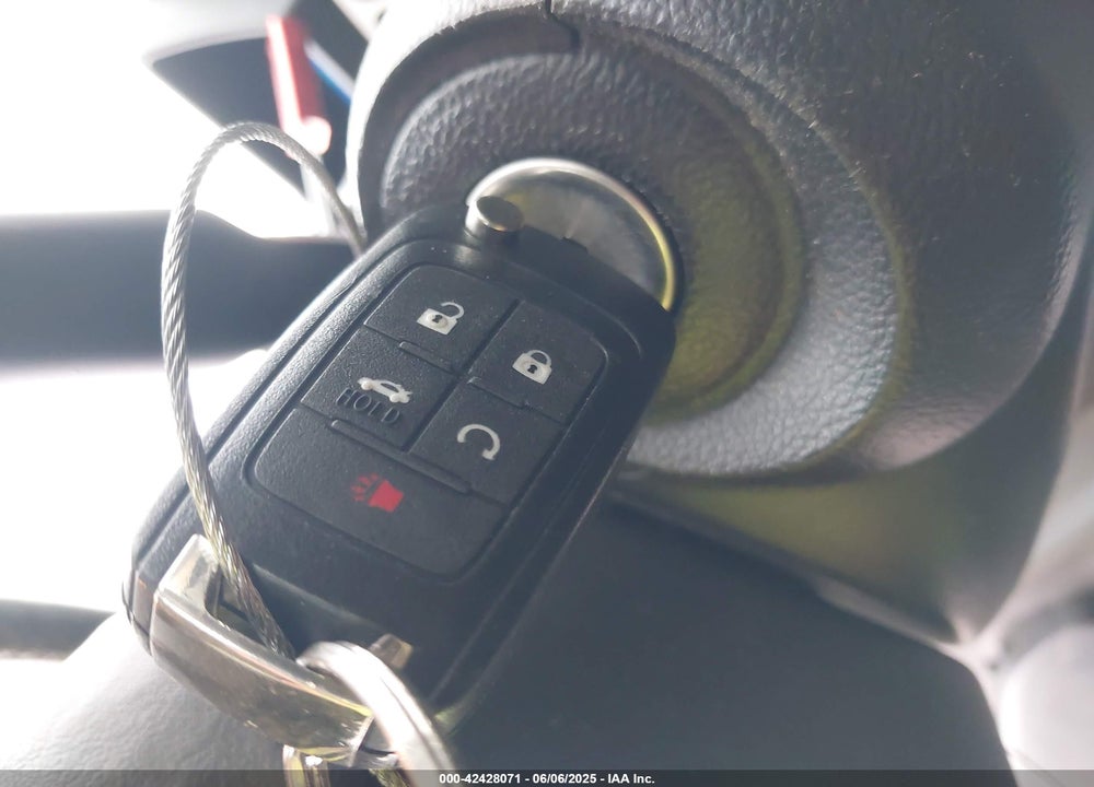 2015 CHEVROLET SONIC VIN: 1G1JE5SB2F4123973