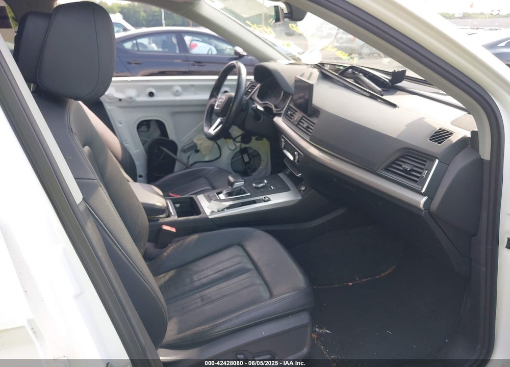 2019 AUDI Q5 45 PREMIUM VIN: WA1ANAFY9K2080165